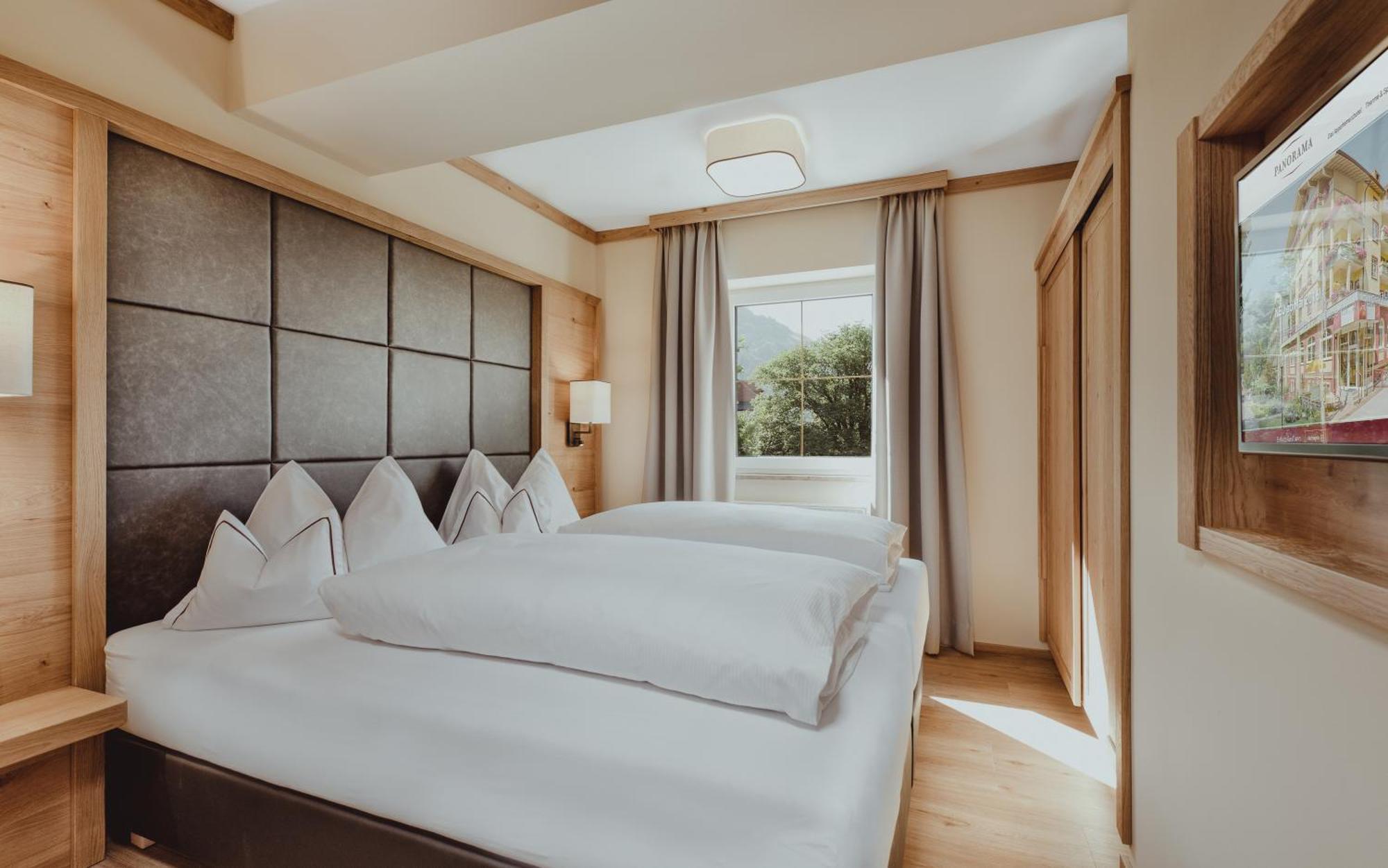 Appartement Hotel Panorama-Im Bademantel Direkt In Die Alpentherme Bad Hofgastein Luaran gambar