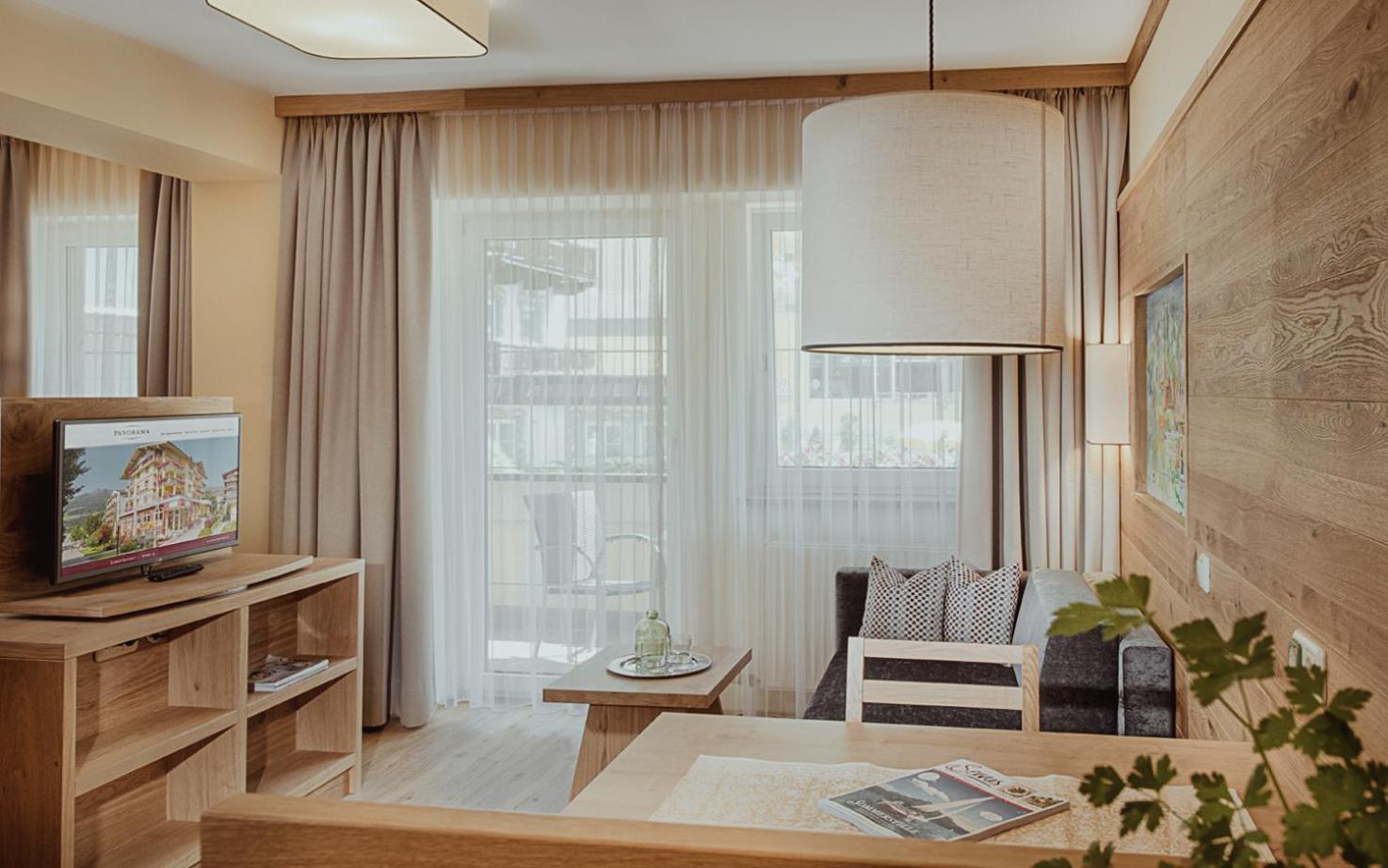 Appartement Hotel Panorama-Im Bademantel Direkt In Die Alpentherme Bad Hofgastein Luaran gambar