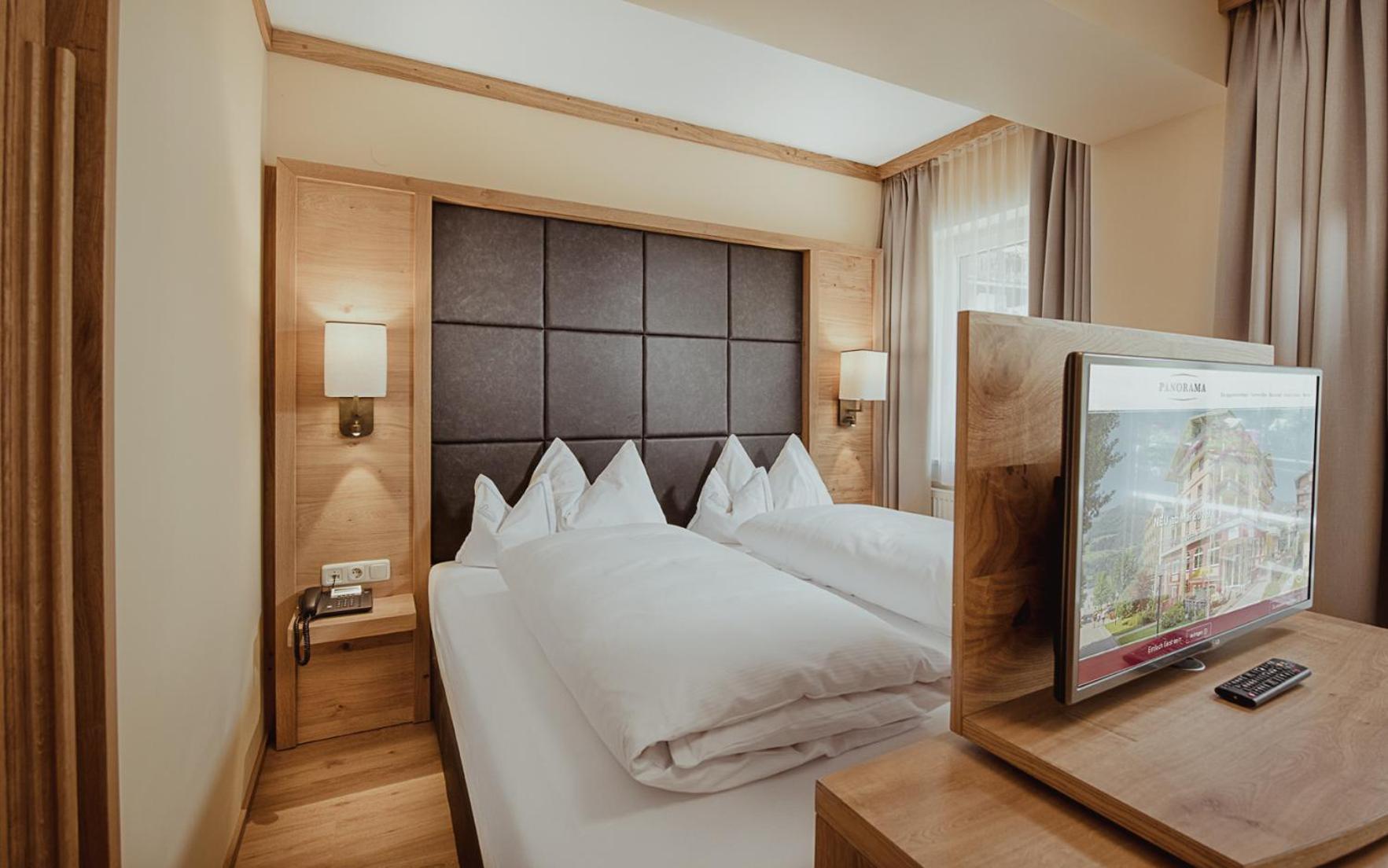 Appartement Hotel Panorama-Im Bademantel Direkt In Die Alpentherme Bad Hofgastein Luaran gambar