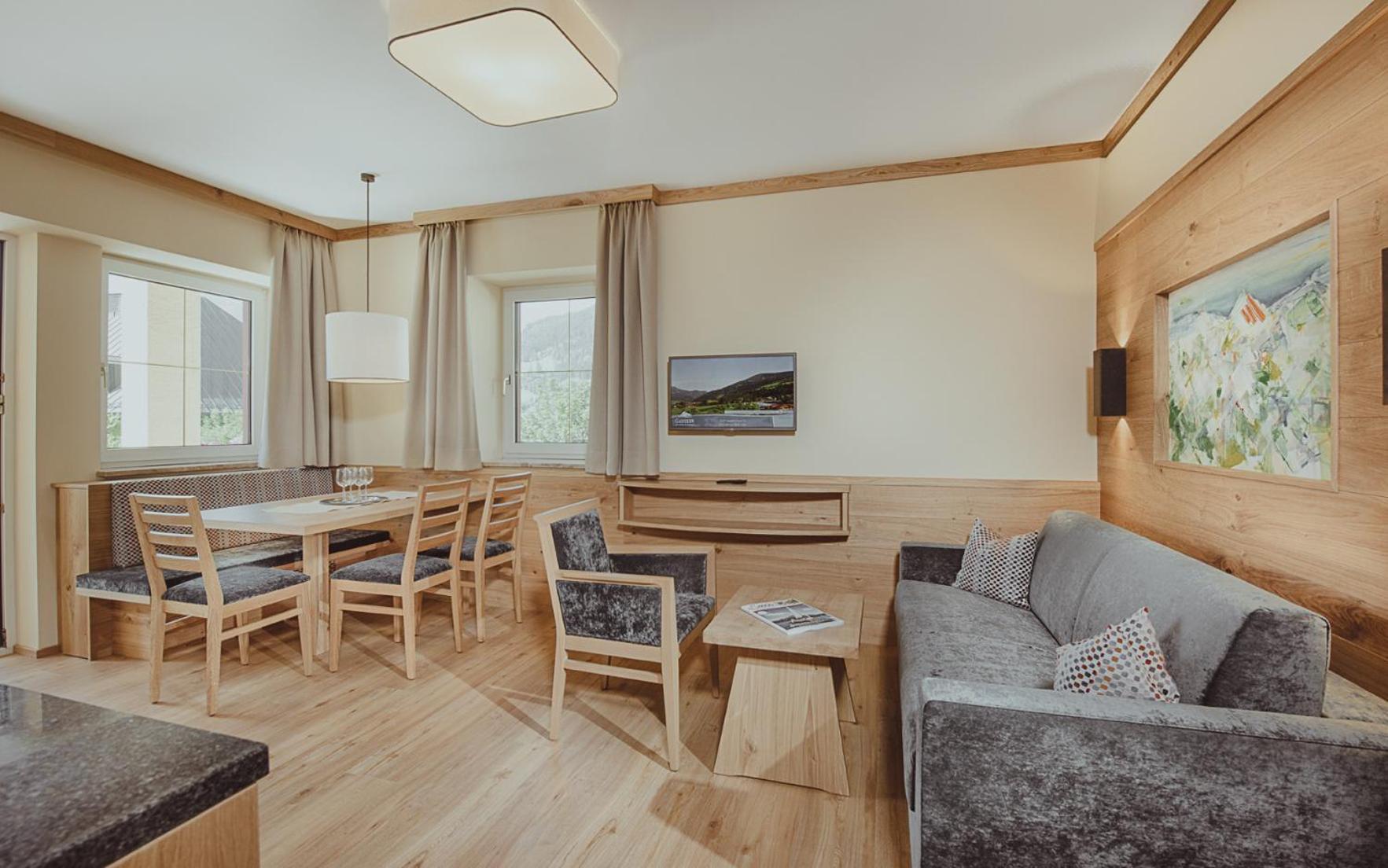 Appartement Hotel Panorama-Im Bademantel Direkt In Die Alpentherme Bad Hofgastein Luaran gambar