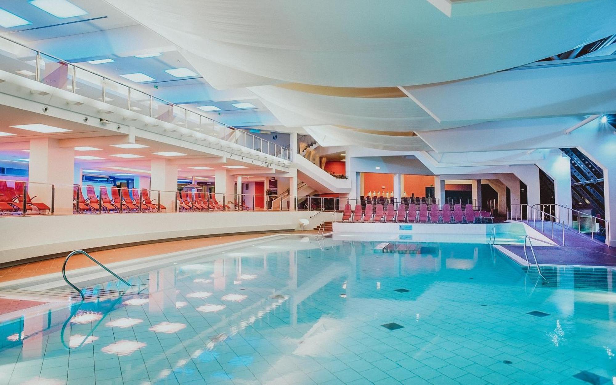 Appartement Hotel Panorama-Im Bademantel Direkt In Die Alpentherme Bad Hofgastein Luaran gambar