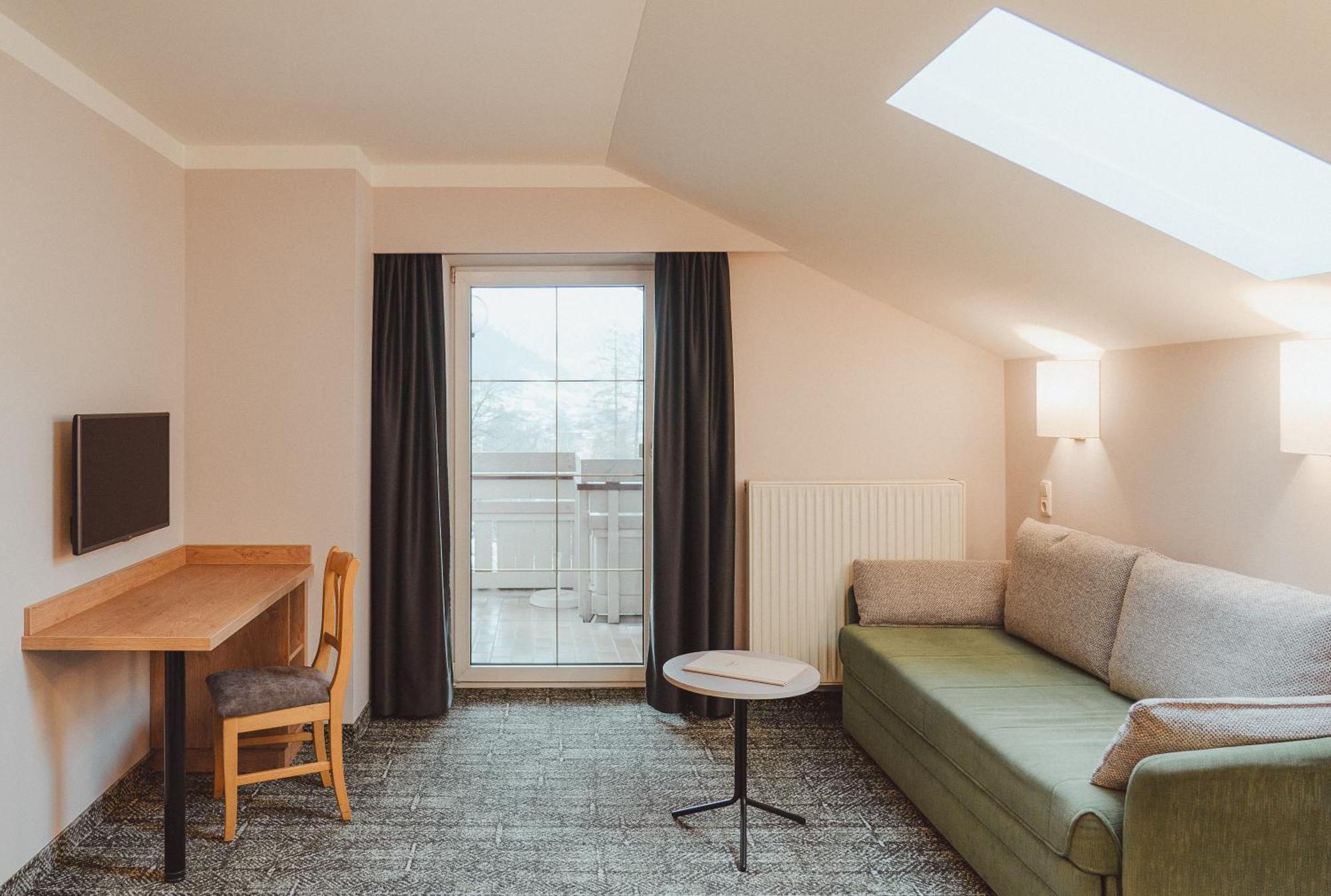 Appartement Hotel Panorama-Im Bademantel Direkt In Die Alpentherme Bad Hofgastein Luaran gambar