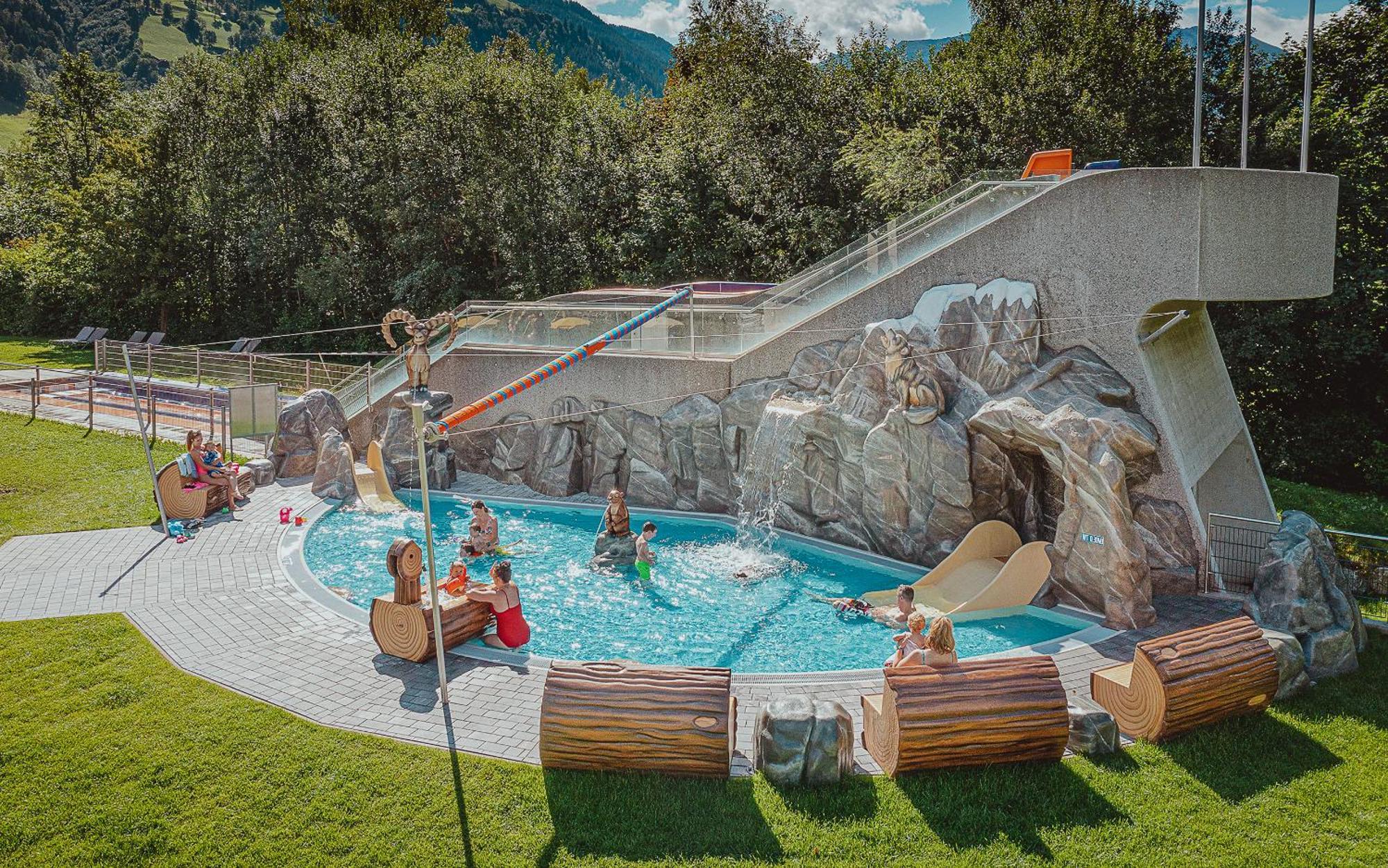 Appartement Hotel Panorama-Im Bademantel Direkt In Die Alpentherme Bad Hofgastein Luaran gambar