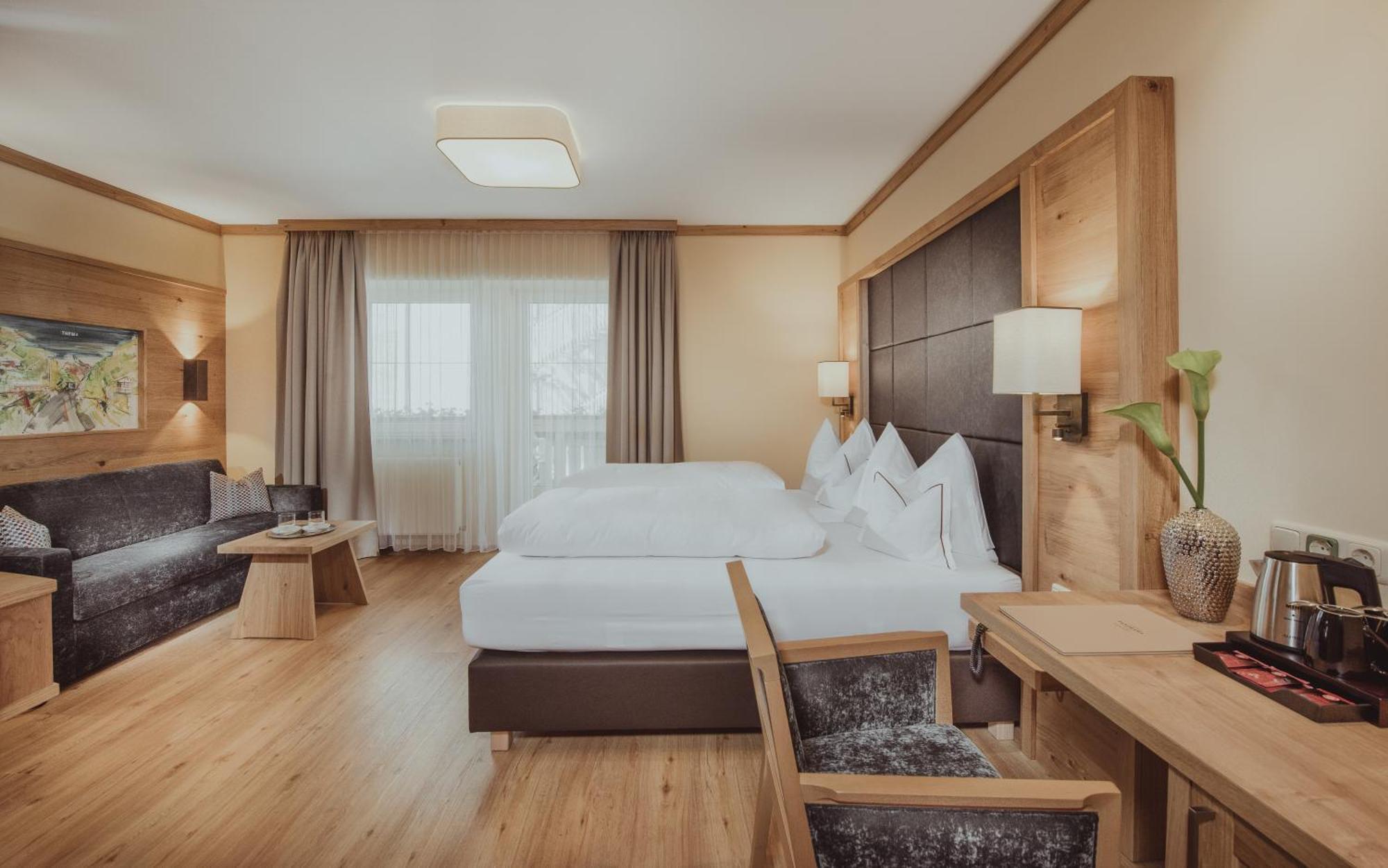 Appartement Hotel Panorama-Im Bademantel Direkt In Die Alpentherme Bad Hofgastein Luaran gambar